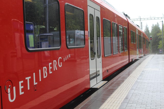 Junalla korkeuksiin.